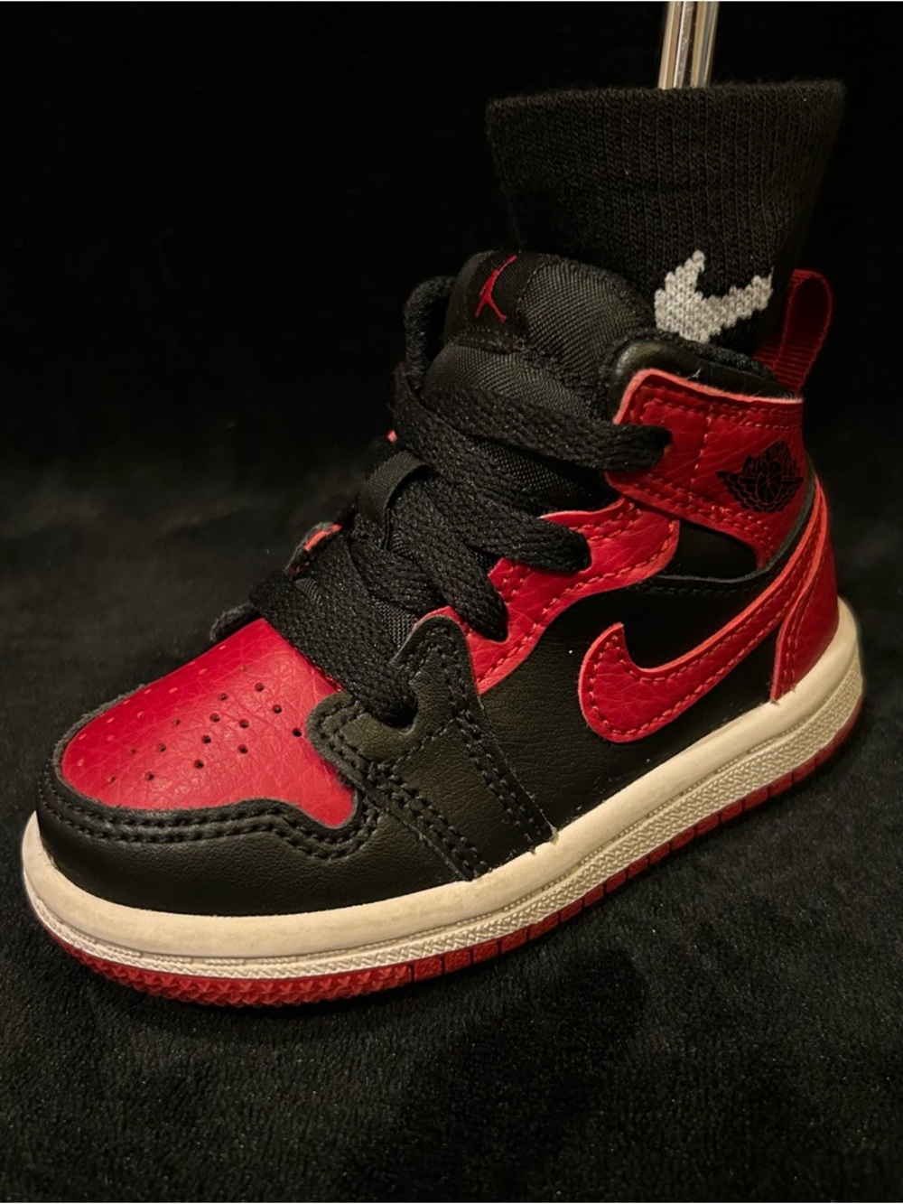 Jordan 1 Bred Mid Nike Custom Golf Sneaker Putter Cover